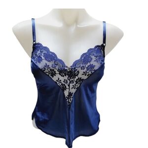 *5 Chantilly Maid size 34 camisole blue vintage 1980’s royal blue lace